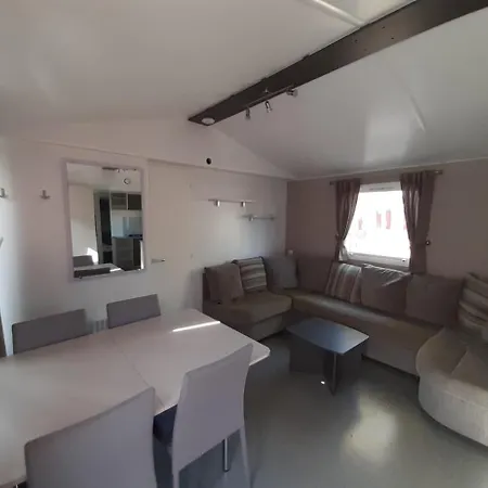 Mobil-home Clim, Tv, Lv, Ll La Carabasse 4etoiles - Mh-a014 Vias